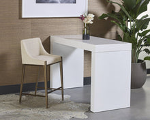 Load image into Gallery viewer, Dionne Counter Stool - Windsorchrome
