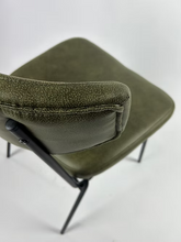 Load image into Gallery viewer, Ingrid stool
