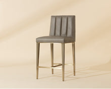 Load image into Gallery viewer, Wilbur Stool - Windsorchrome
